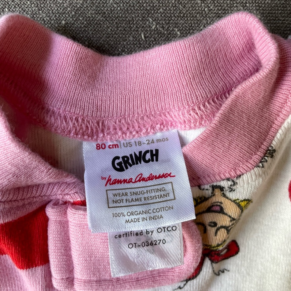 The Grinch Hanna Andersson zip sleeper 18-24 months